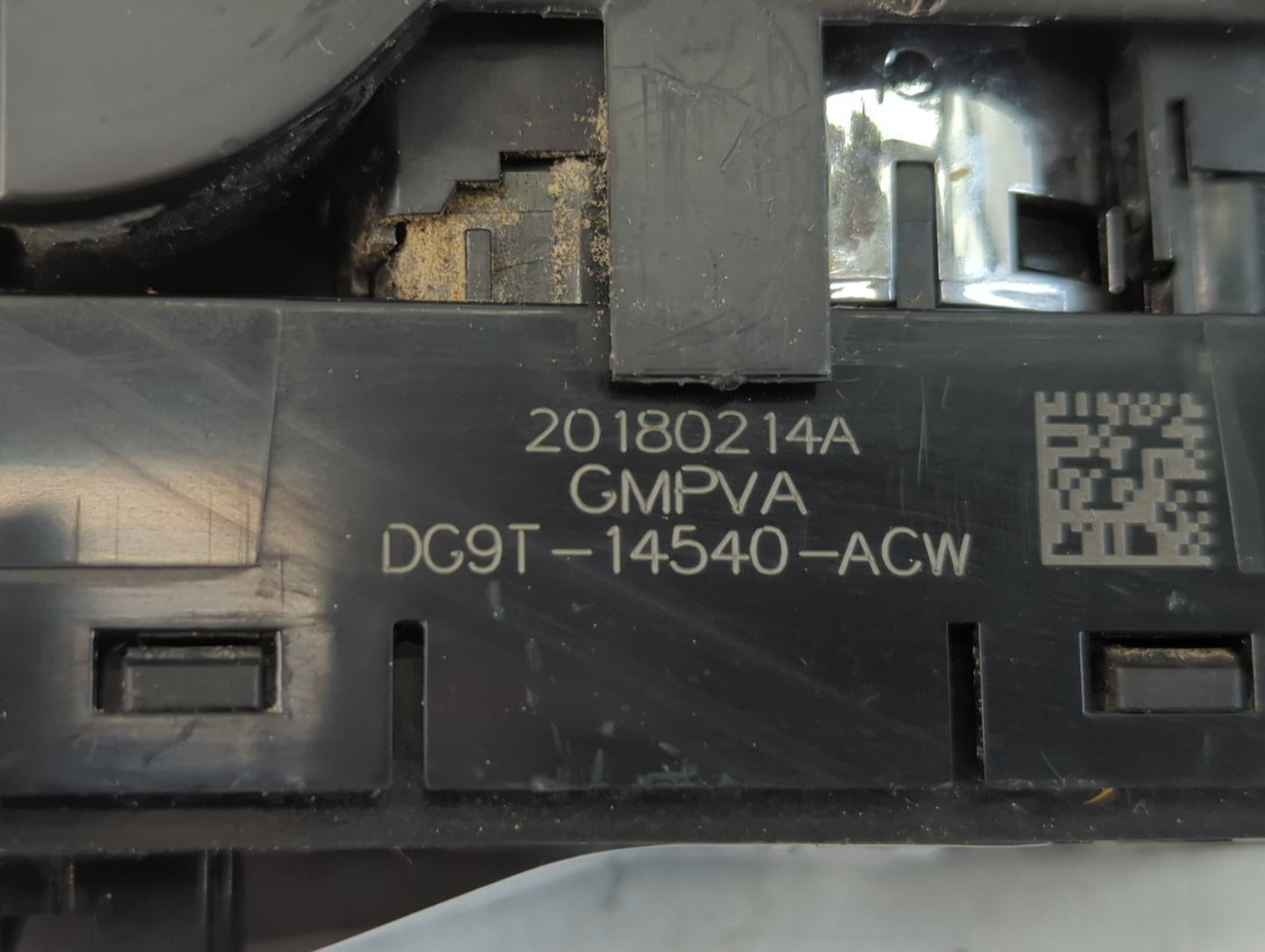 2013-2020 Ford Fusion Master Power Window Switch Replacement Driver Side Left P/N:DG9T-14540-ACW Fits OEM Used Auto Parts - 