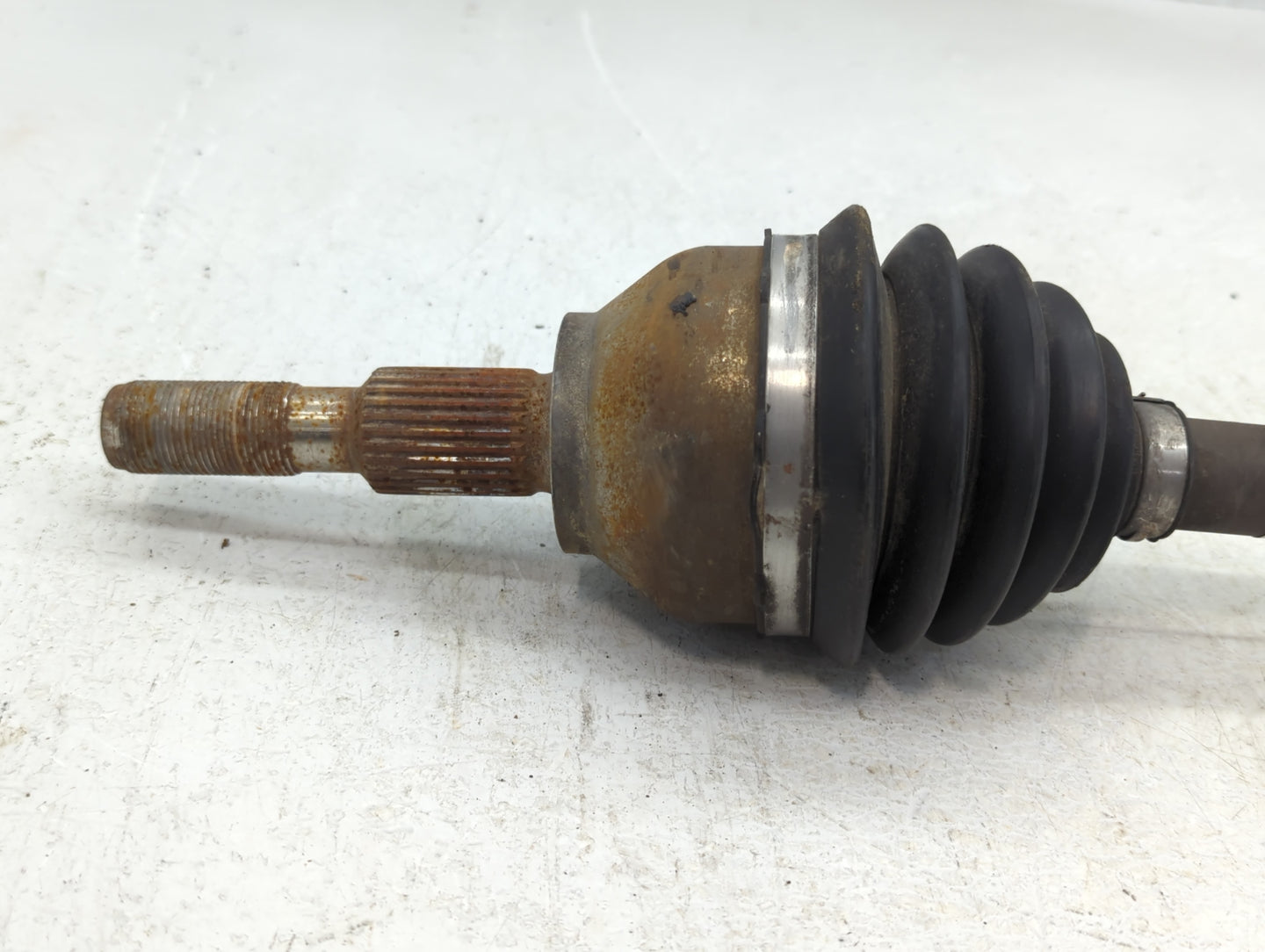 2013-2020 Ford Fusion Axle Shaft Front Driver Cv C/v - Oemusedautoparts1.com