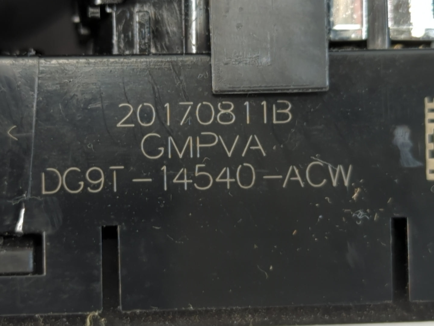 2013-2020 Ford Fusion Master Power Window Switch Replacement Driver Side Left P/N:20170811B DG9T-14540-ACW Fits OEM Used Aut