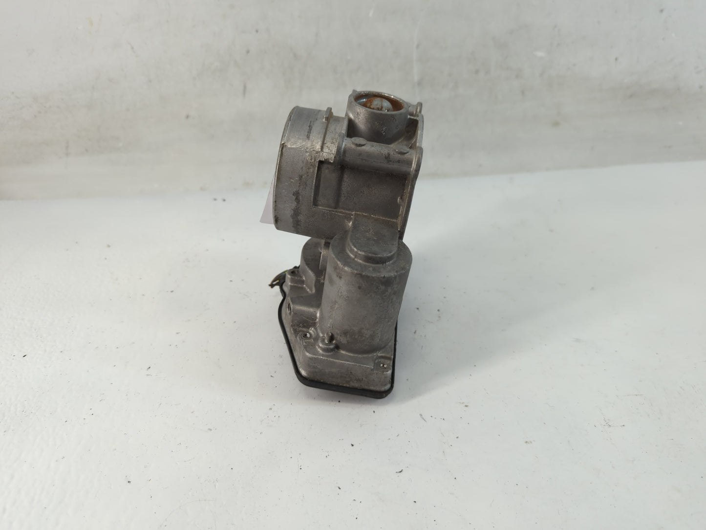 2013-2020 Ford Fusion Throttle Body P/N:170853008657 DS7E-9F991-AJ Fits Fits 2013 2014 2015 2016 2017 2018 2019 2020 2021 20