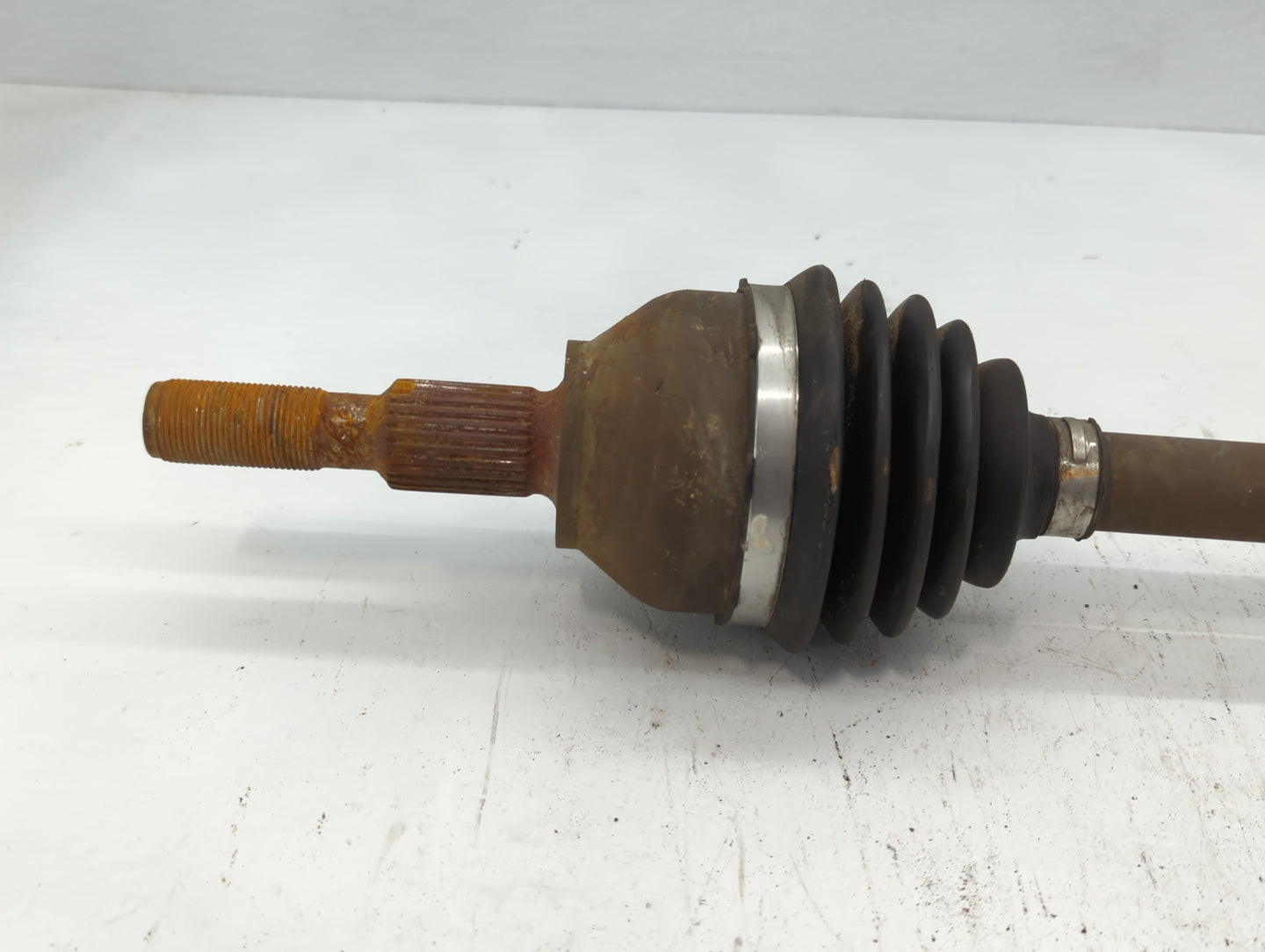 2013-2020 Ford Fusion Axle Shaft Front Passenger Cv C/v - Oemusedautoparts1.com