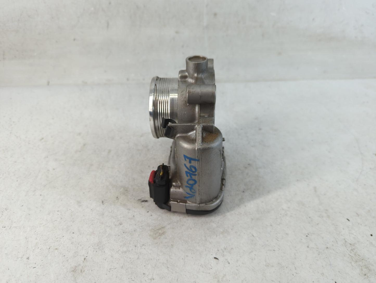 2014-2020 Ford Fusion Throttle Body P/N:DS7E-9F991-BB Fits Fits 2014 2015 2016 2017 2018 2019 2020 2021 2022 OEM Used Auto P