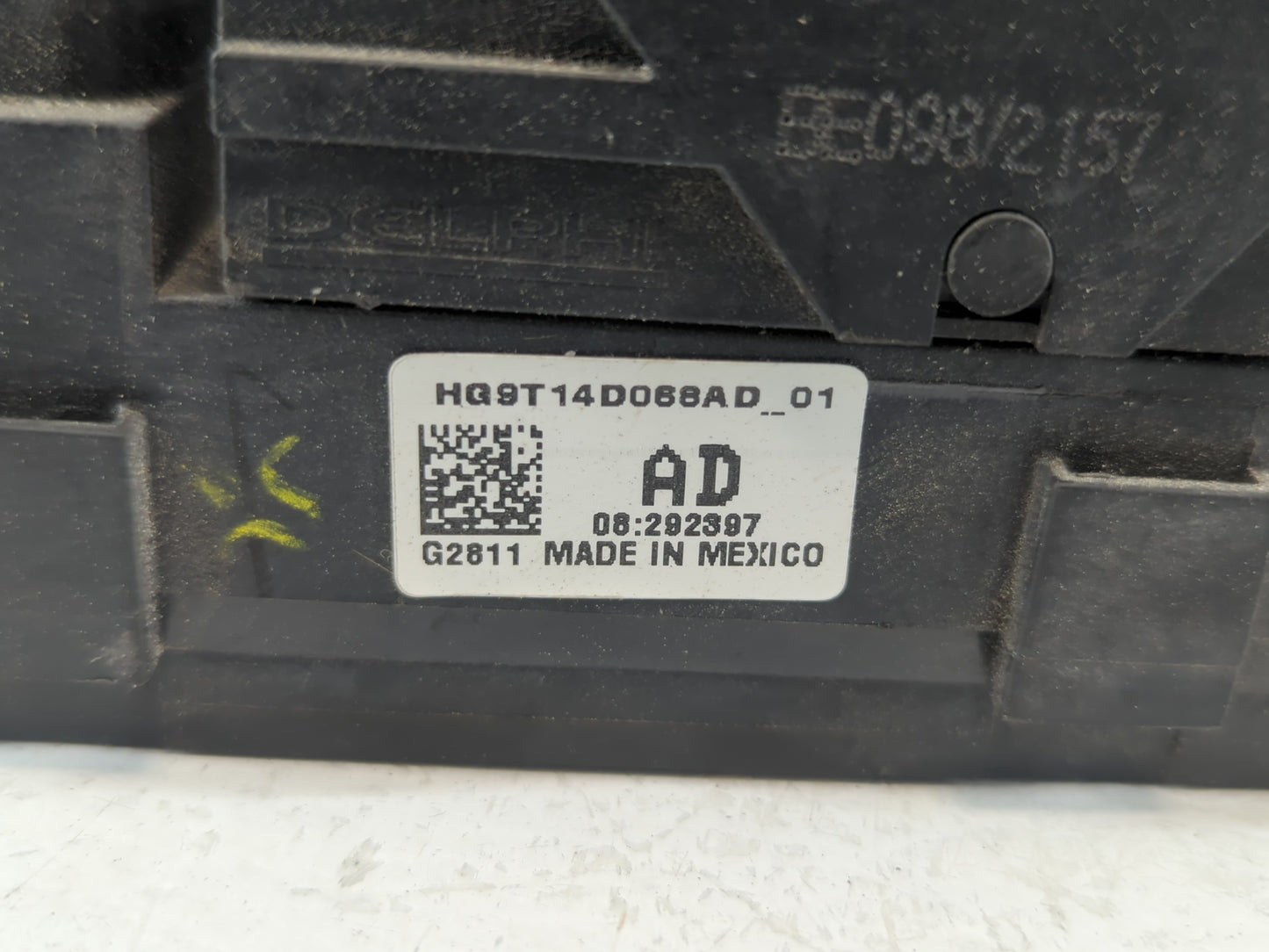 2017-2020 Ford Fusion Fusebox Fuse Box Panel Relay Module P/N:HG9T14D068AD Fits Fits 2017 2018 2019 2020 OEM Used Auto Parts