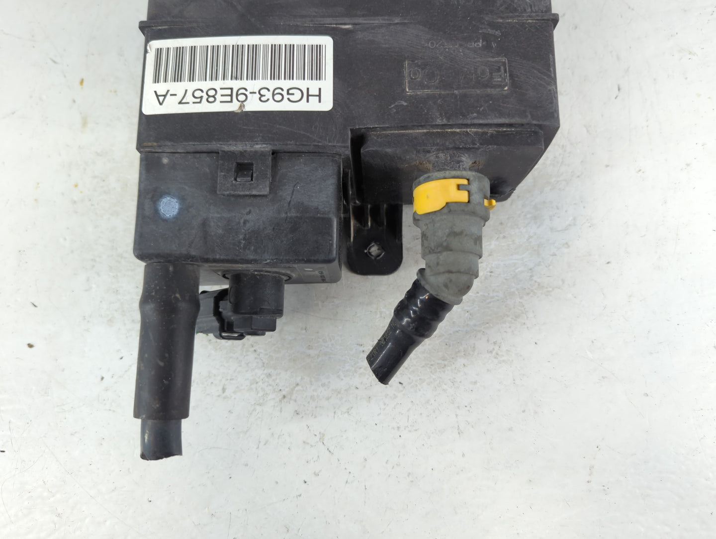 2018 Ford Fusion Fuel Vapor Charcoal Canister 915864 - Oemusedautoparts1.com