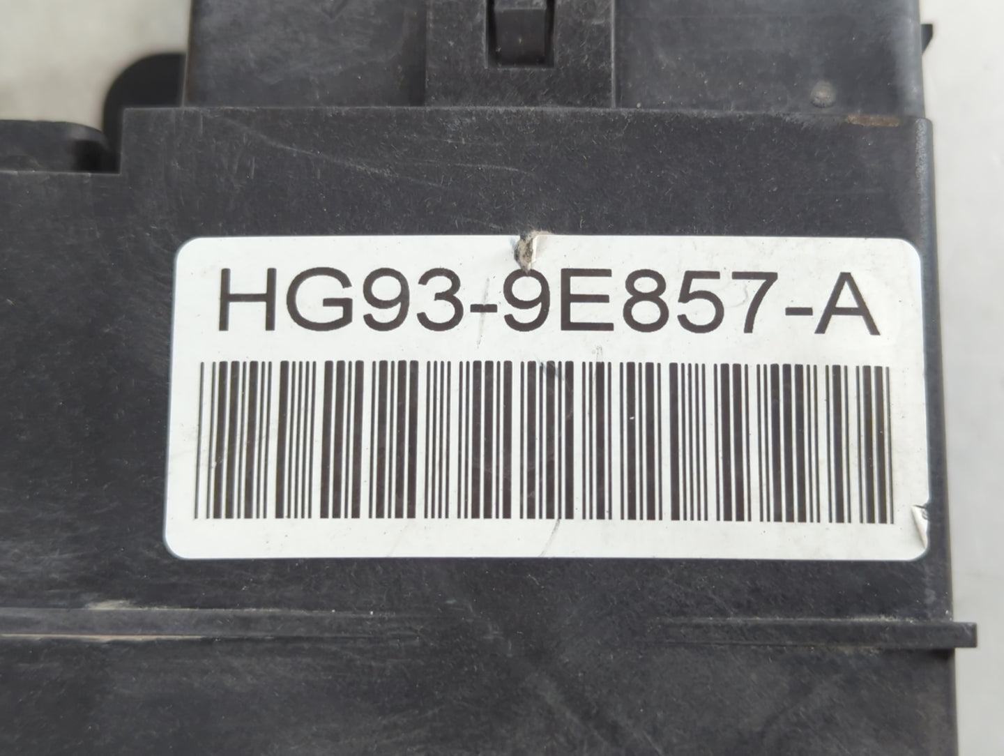 2018 Ford Fusion Fuel Vapor Charcoal Canister 915864 - Oemusedautoparts1.com