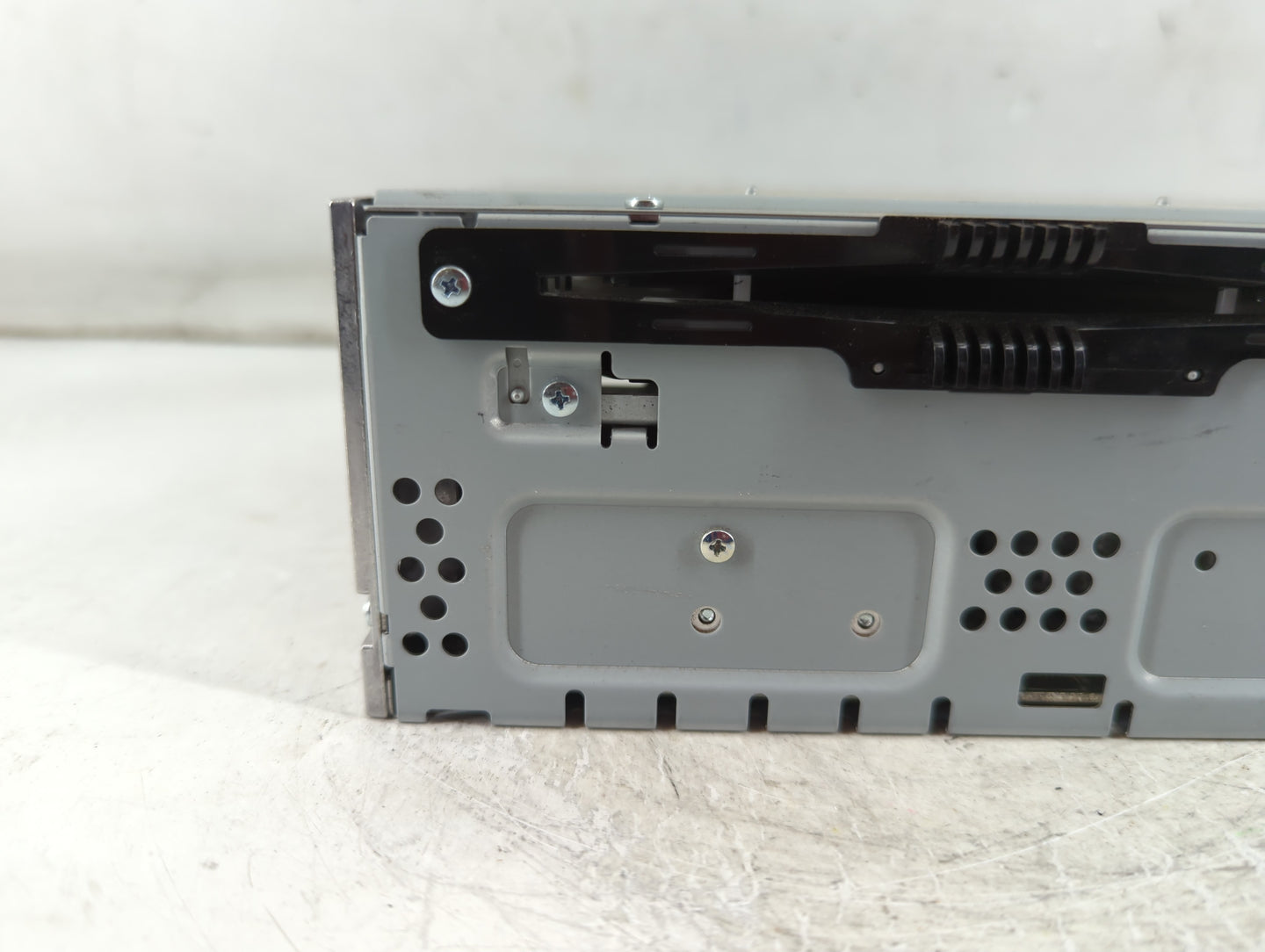 2017-2020 Ford Fusion Radio AM FM Cd Player Receiver Replacement P/N:CQ-JJ22E0UMH Fits Fits 2017 2018 2019 2020 OEM Used Aut