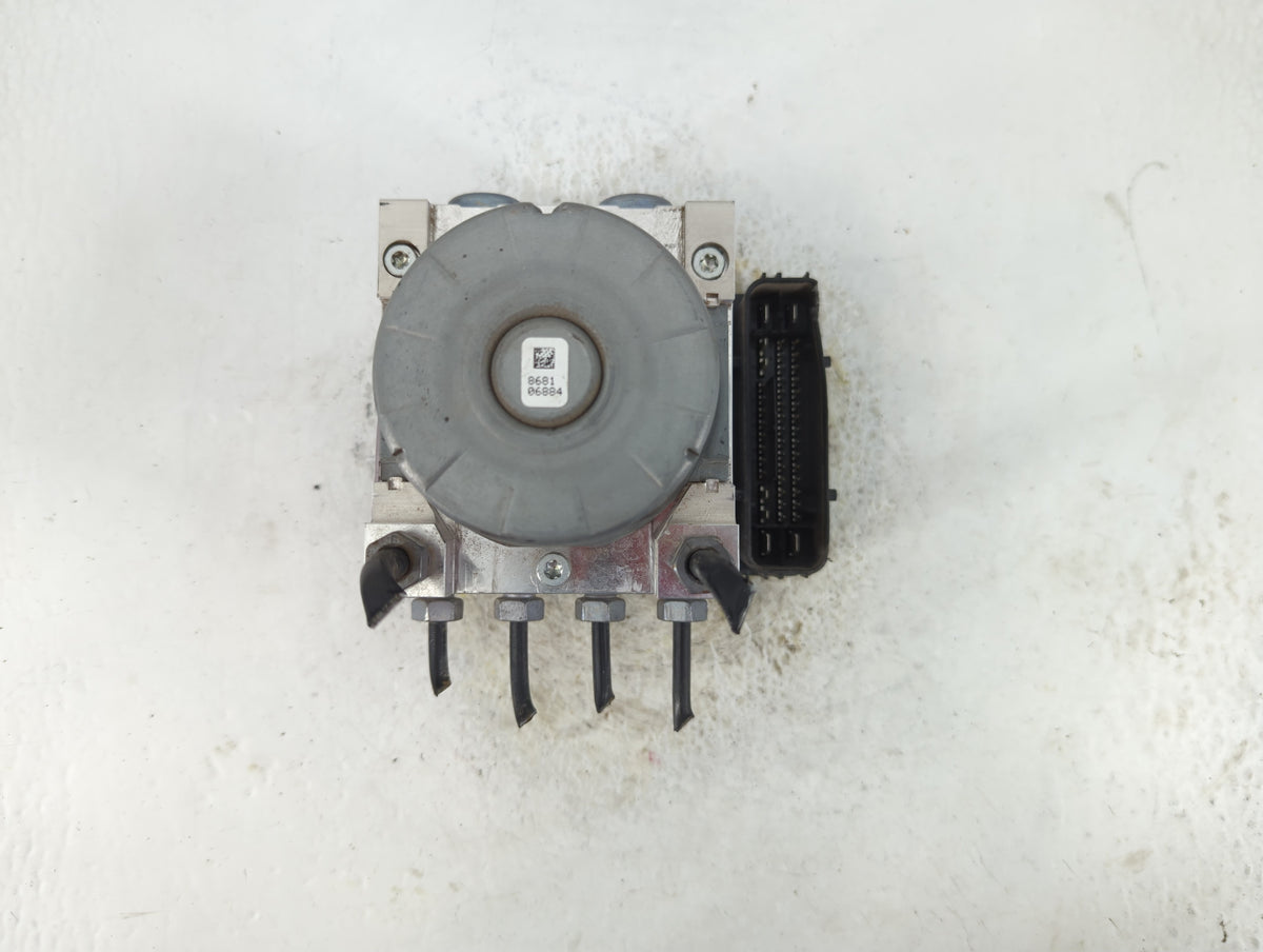2017-2018 Ford Fusion Anti-Lock Brake ABS Pump Module Actuator OEM P/N:HG9C-2B373-BH Fits Fits 2017 2018 OEM Used Auto Parts