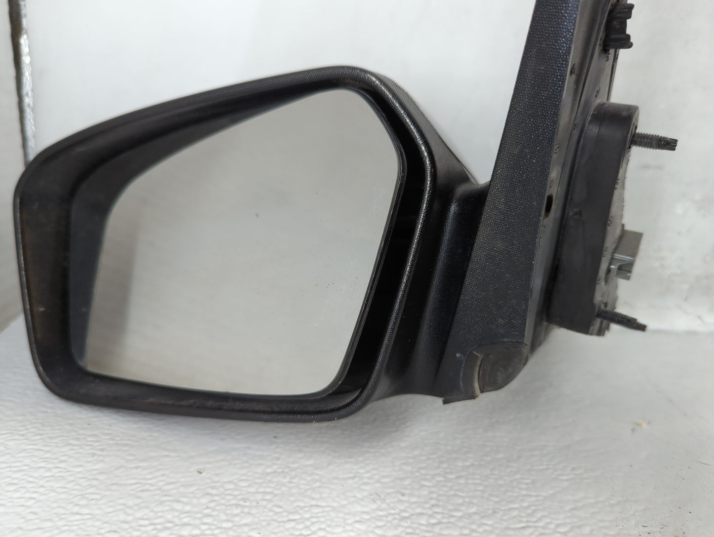 2018 Ford Fusion Driver Side View Mirror - Left Door Mirror OEM Used - Oemusedautoparts1.com