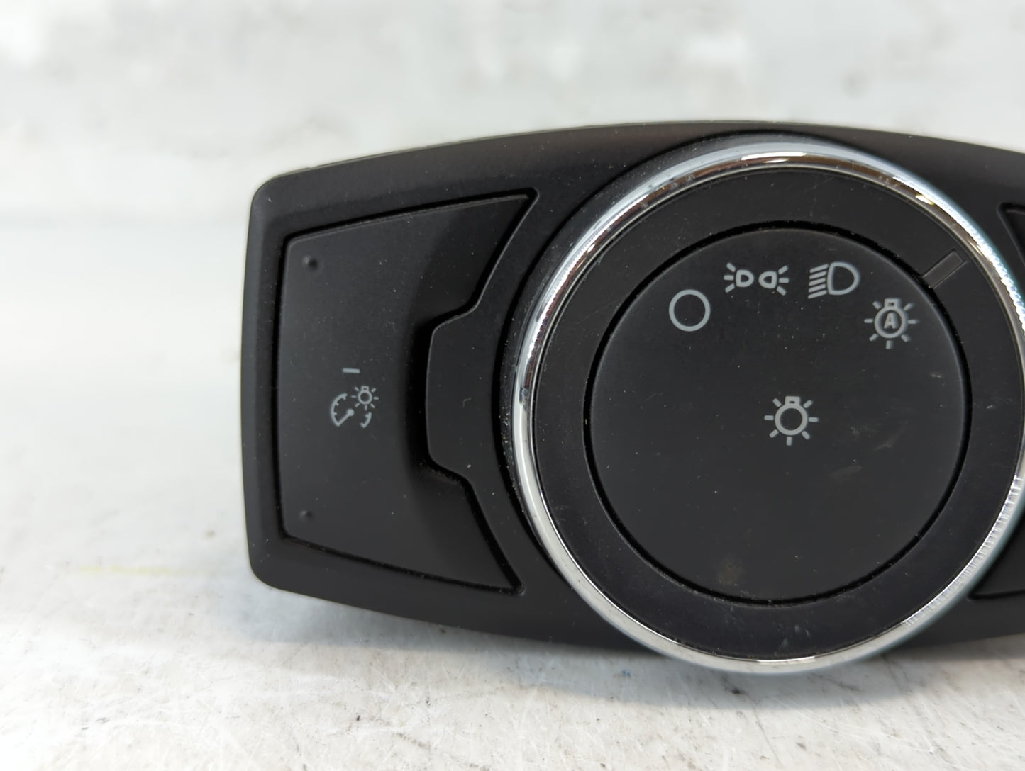 2018 Ford Fusion Headlight Head Light Switch Lamp Control Dg9t-13d061-ccw - Oemusedautoparts1.com