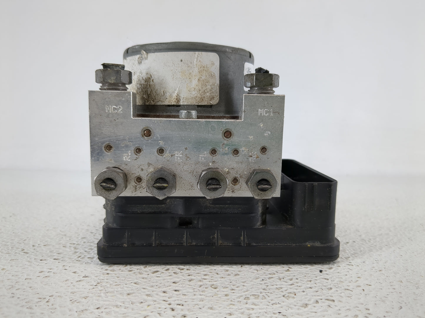 2018 Ford Mustang ABS Pump Control Module Replacement P/N:JR3C-2B373-AB Fits OEM Used Auto Parts - Oemusedautoparts1.com