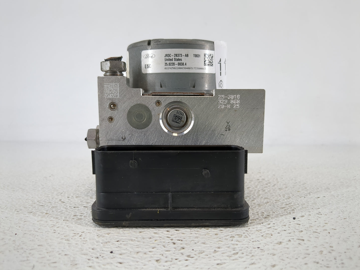 2018 Ford Mustang ABS Pump Control Module Replacement P/N:JR3C-2B373-AB Fits OEM Used Auto Parts - Oemusedautoparts1.com