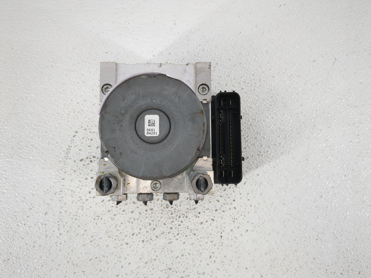 2018 Ford Mustang ABS Pump Control Module Replacement P/N:JR3C-2B373-AB Fits OEM Used Auto Parts - Oemusedautoparts1.com
