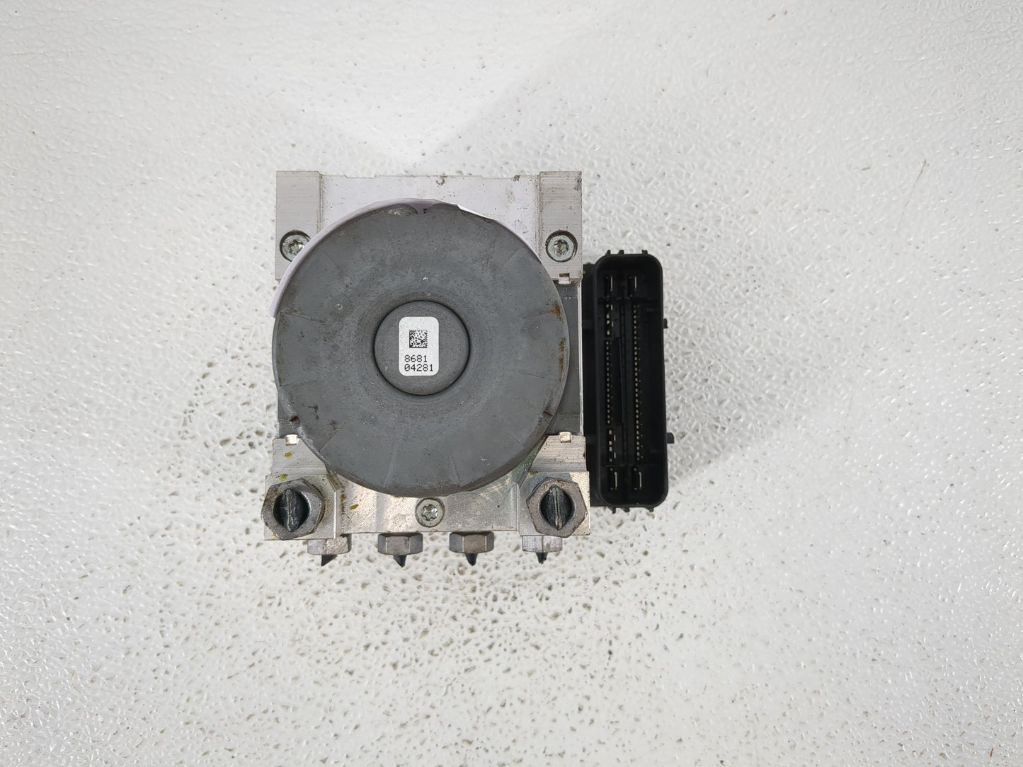 2018 Ford Mustang ABS Pump Control Module Replacement P/N:JR3C-2B373-AB Fits OEM Used Auto Parts - Oemusedautoparts1.com