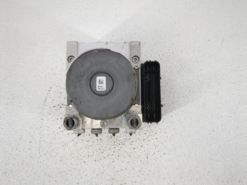2018 Ford Mustang ABS Pump Control Module Replacement P/N:JR3C-2B373-AB Fits OEM Used Auto Parts