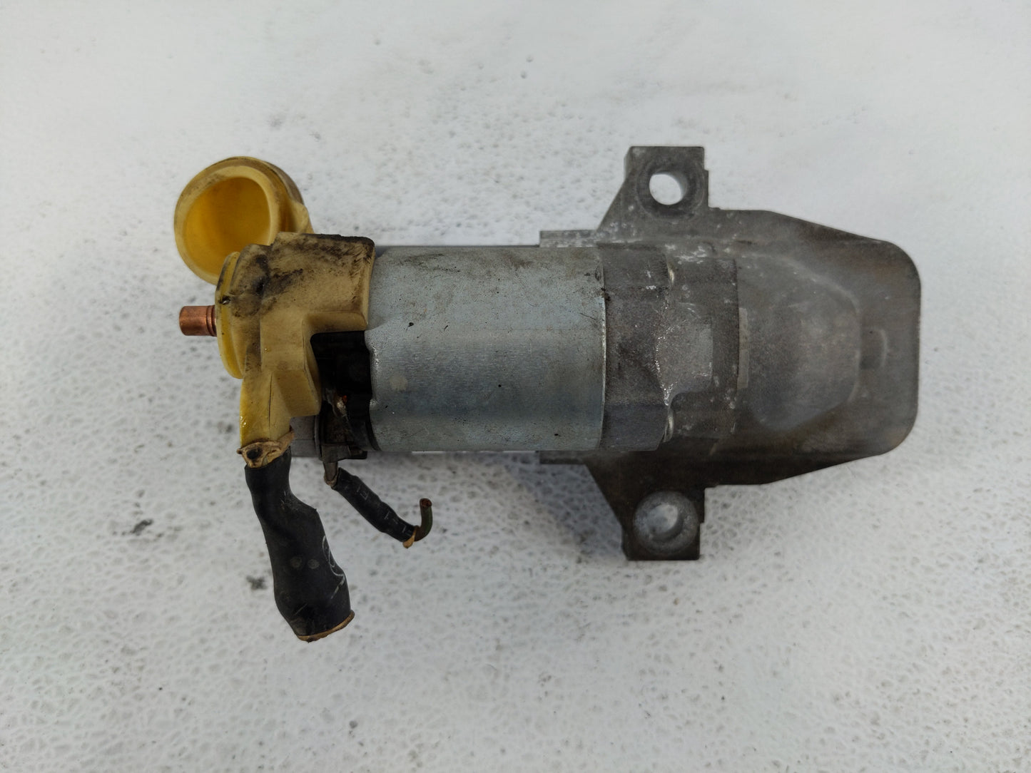 2018-2022 Ford Mustang Car Starter Motor Solenoid OEM P/N:JR3T-11000-BA Fits Fits 2018 2019 2020 2021 2022 OEM Used Auto Par
