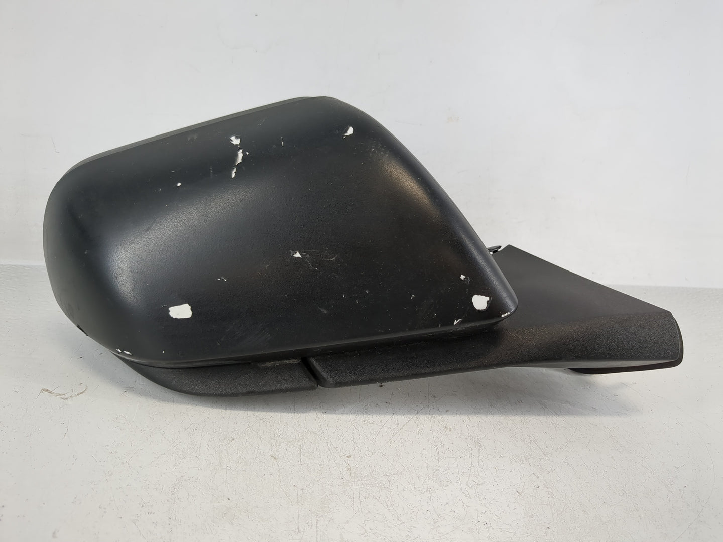 2015-2020 Ford Mustang Passenger Side View Mirror - Right Door Mirror OEM Used - Oemusedautoparts1.com