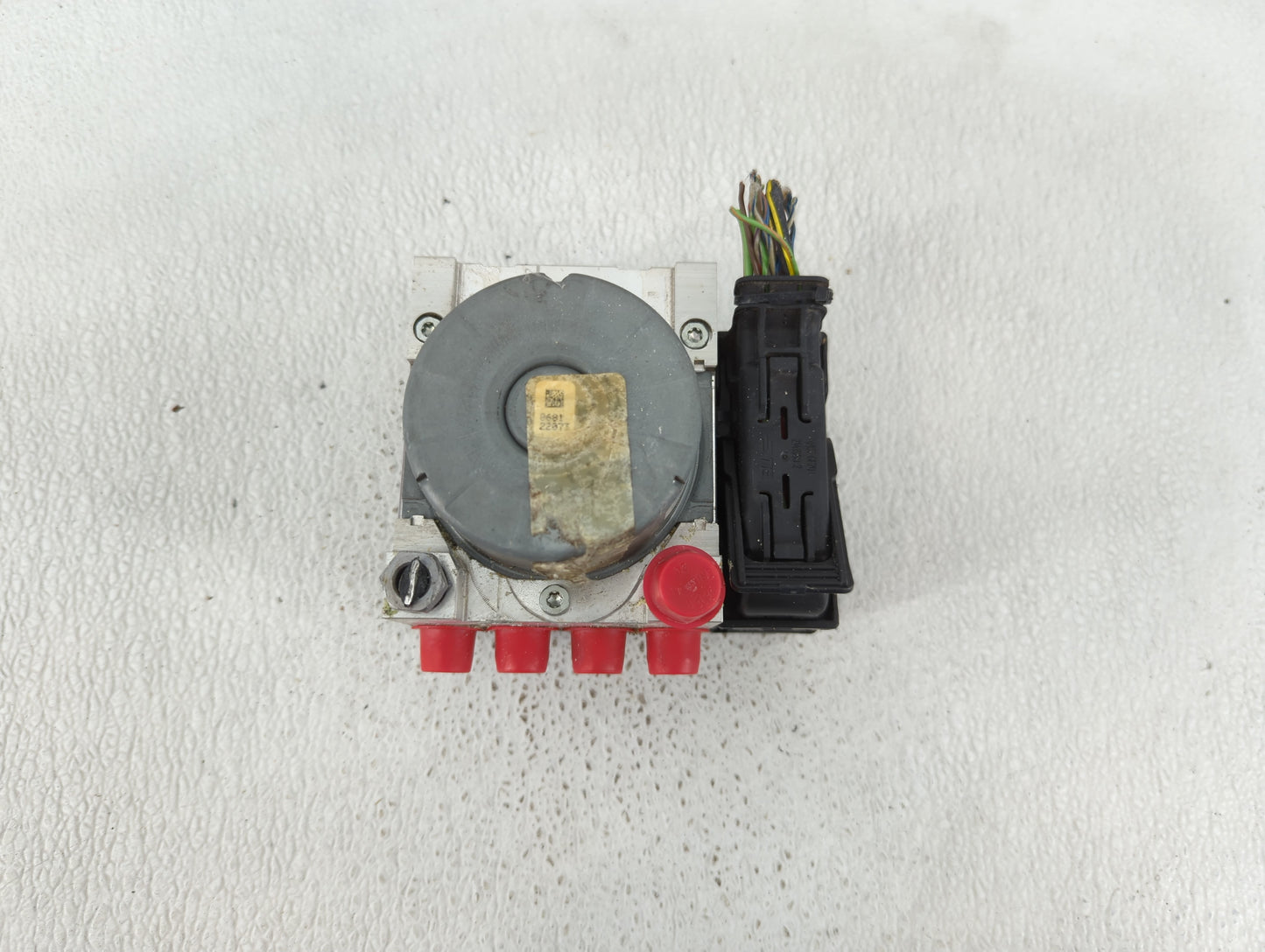 2018 Ford Mustang ABS Pump Control Module Replacement P/N:JR3C-2B373-AB Fits OEM Used Auto Parts - Oemusedautoparts1.com