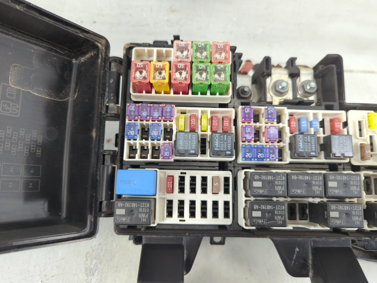 2018-2019 Ford Mustang Fusebox Fuse Box Panel Relay Module P/N:4830 Fits Fits 2018 2019 OEM Used Auto Parts - Oemusedautopar