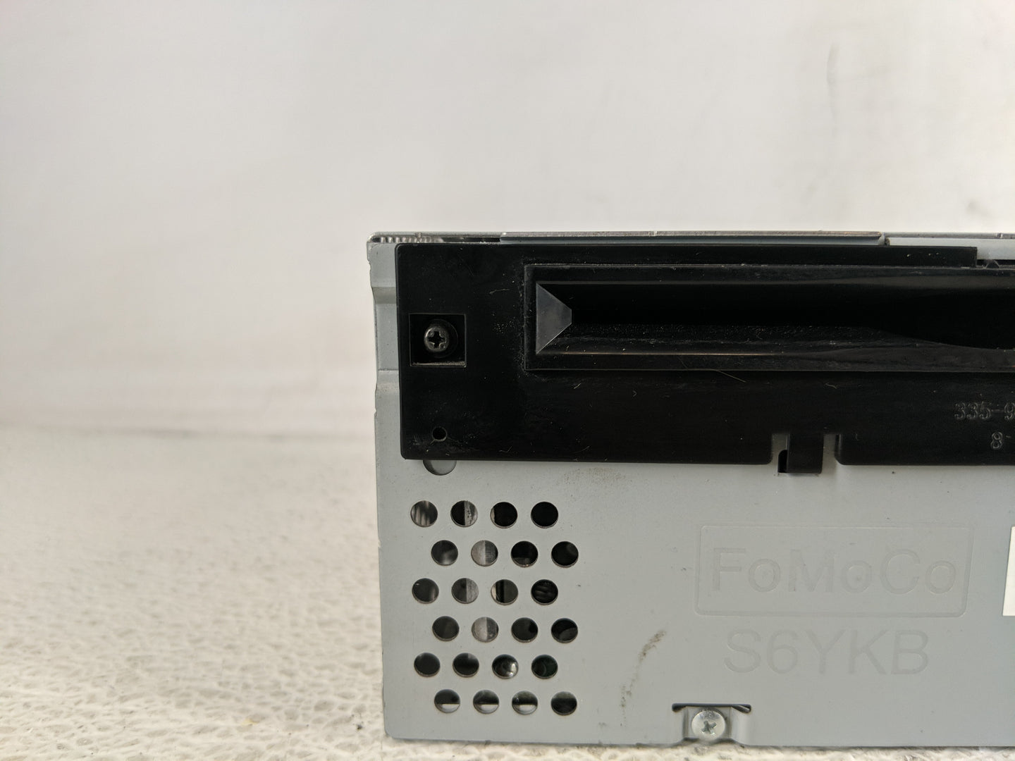 2017-2018 Ford Mustang Radio AM FM Cd Player Receiver Replacement P/N:HR3T-19C107-DC Fits Fits 2017 2018 OEM Used Auto Parts