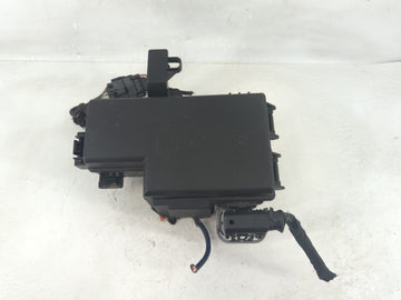 2018-2019 Ford Mustang Fusebox Fuse Box Panel Relay Module Fits Fits 2018 2019 OEM Used Auto Parts - Oemusedautoparts1.com