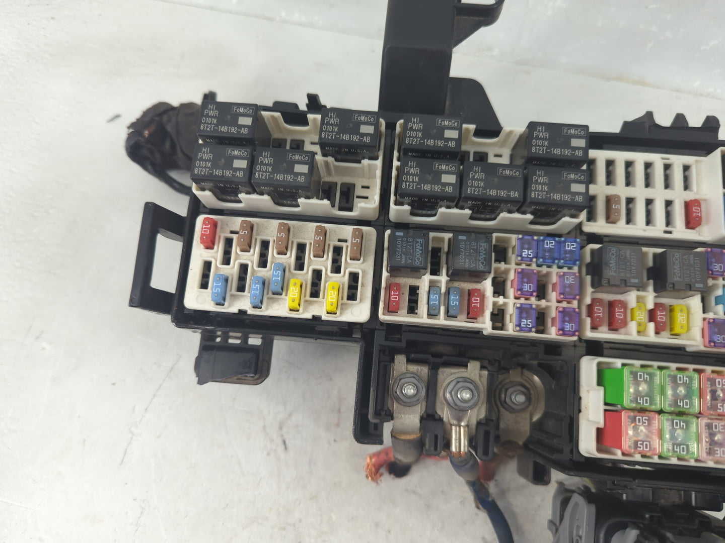 2018-2019 Ford Mustang Fusebox Fuse Box Panel Relay Module Fits Fits 2018 2019 OEM Used Auto Parts - Oemusedautoparts1.com