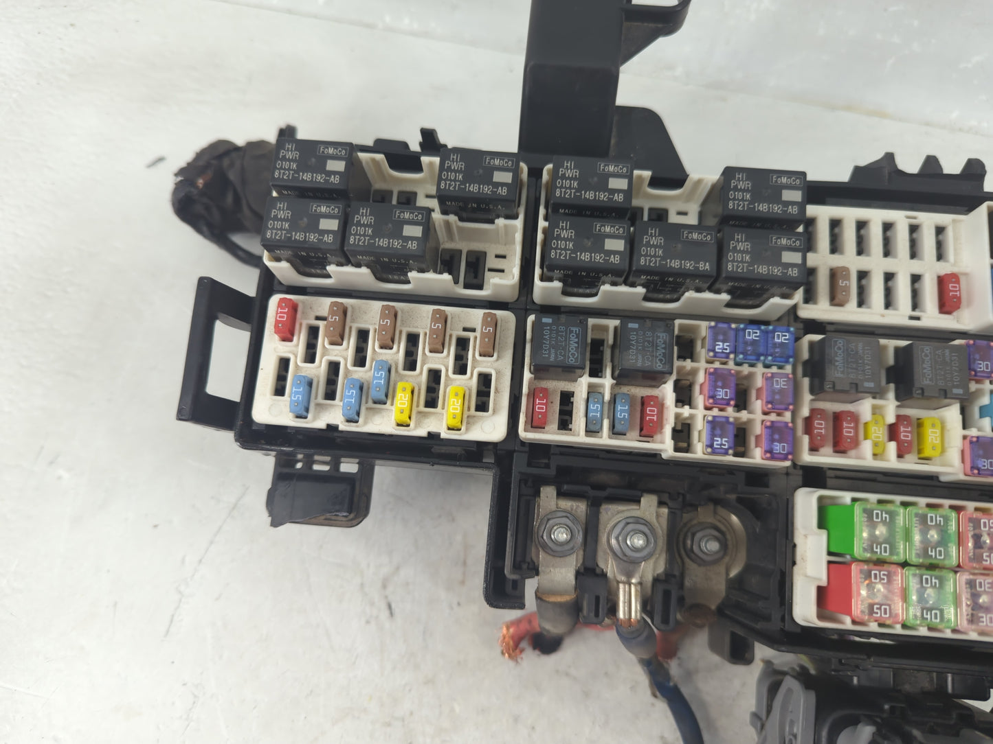 2018-2019 Ford Mustang Fusebox Fuse Box Panel Relay Module Fits Fits 2018 2019 OEM Used Auto Parts - Oemusedautoparts1.com