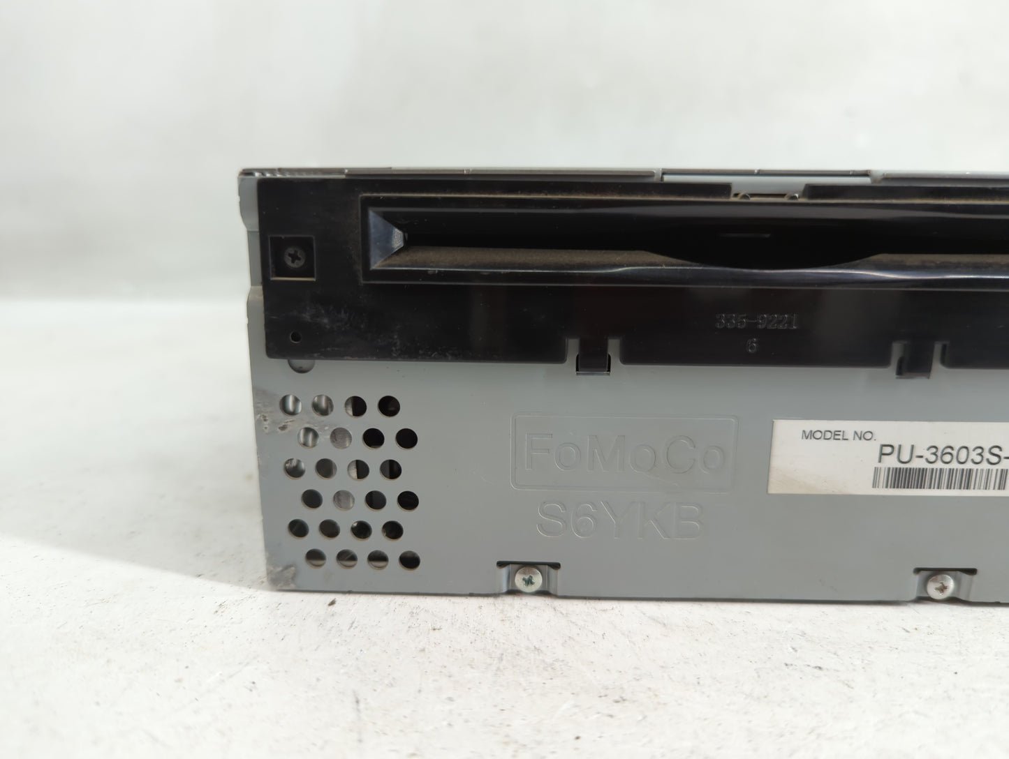 2018-2022 Ford Mustang Radio AM FM Cd Player Receiver Replacement Fits Fits 2018 2019 2020 2021 2022 OEM Used Auto Parts - O