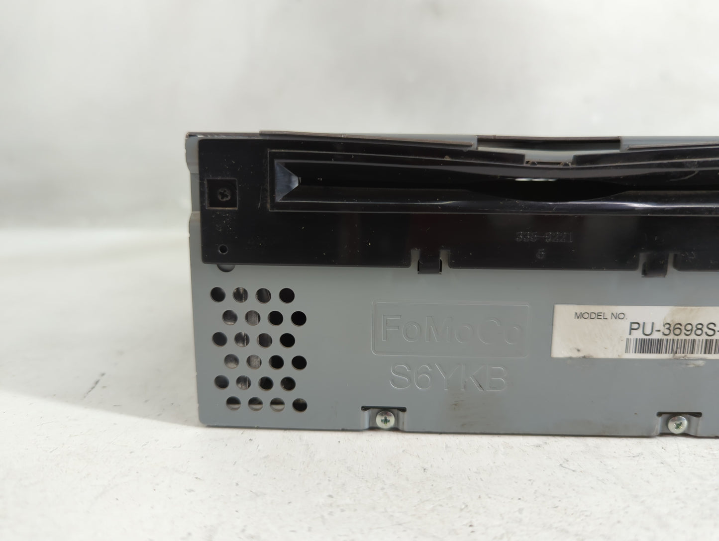 2018 Ford Mustang Radio AM FM Cd Player Receiver Replacement P/N:JR3T-19C107-JA Fits OEM Used Auto Parts - Oemusedautoparts1