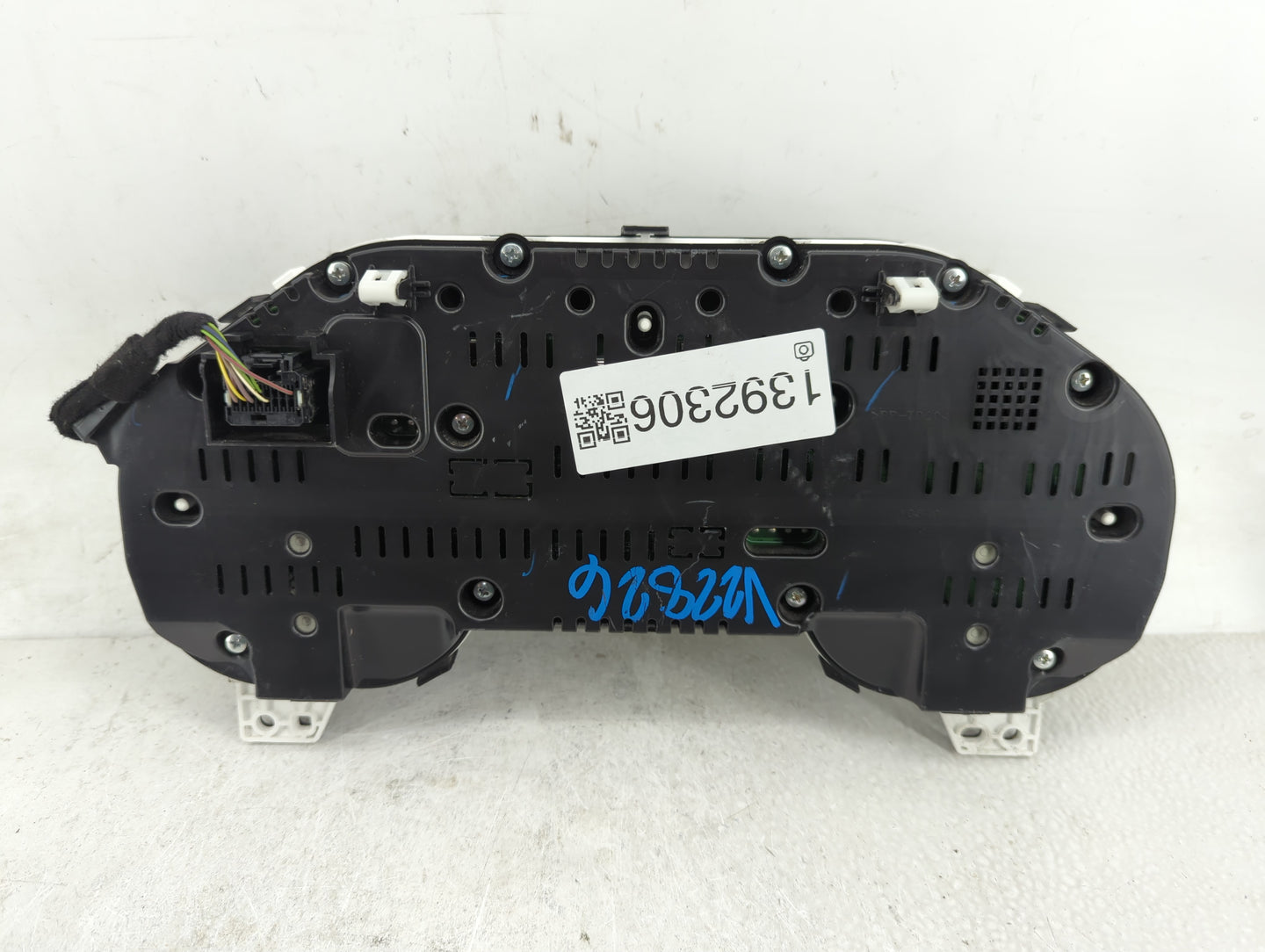 2018 Ford Mustang Instrument Cluster Speedometer Gauges P/N:JR3T-10849-AF Fits OEM Used Auto Parts - Oemusedautoparts1.com