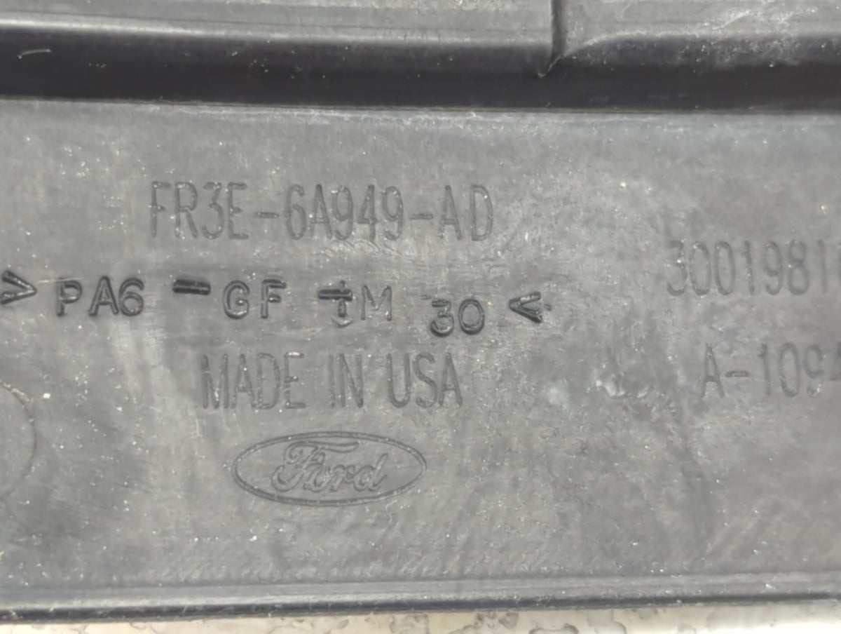 2018 Ford Mustang Engine Cover 1393833 - Oemusedautoparts1.com