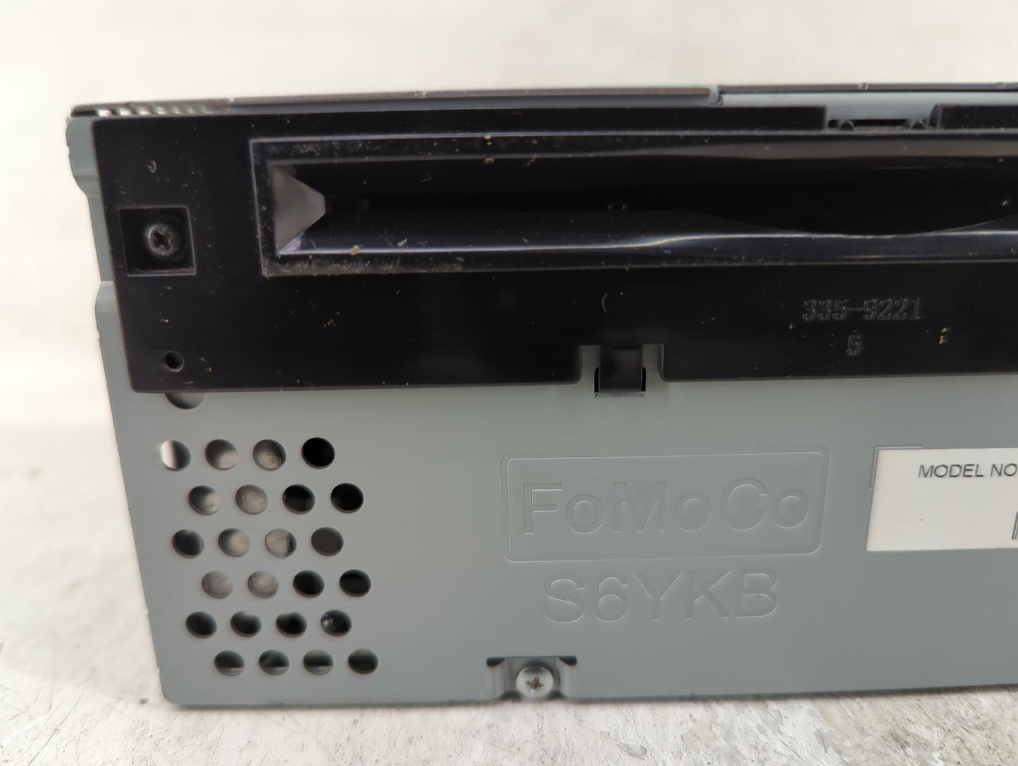 2018 Ford Mustang Radio AM FM Cd Player Receiver Replacement Fits OEM Used Auto Parts - Oemusedautoparts1.com