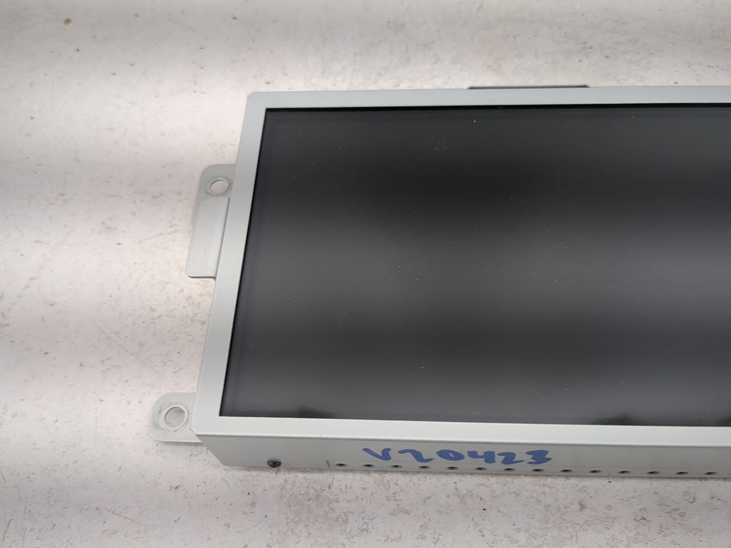 2015-2019 Ford Mustang Information Display Screen 1469866 - Oemusedautoparts1.com