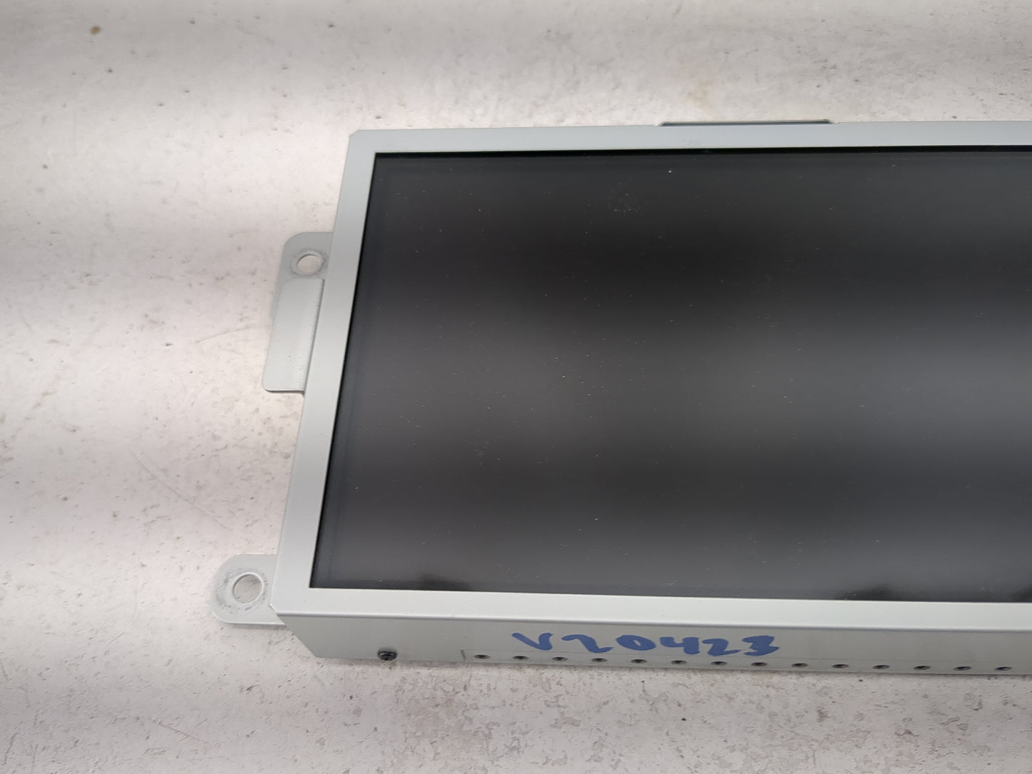 2015-2019 Ford Mustang Information Display Screen 1469866 - Oemusedautoparts1.com