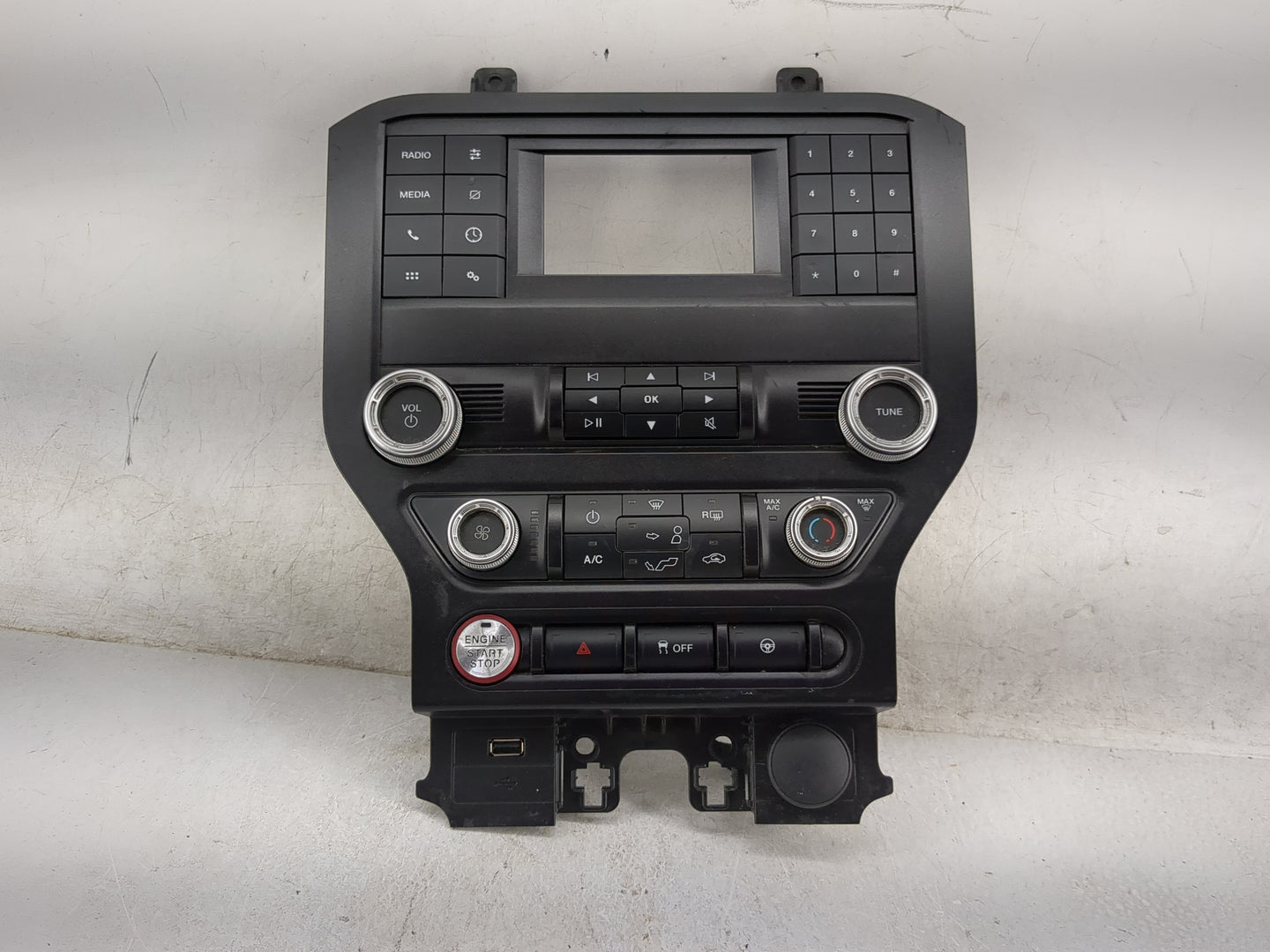 2019-2019 Ford Mustang Radio Control Panel 1474388 - Oemusedautoparts1.com