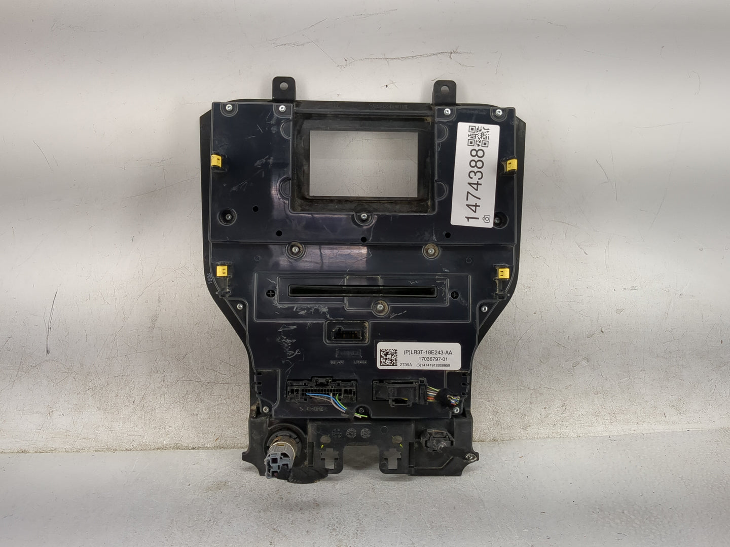 2019-2019 Ford Mustang Radio Control Panel 1474388 - Oemusedautoparts1.com