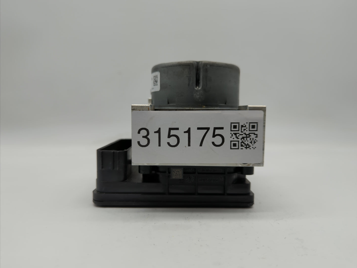2018 Ford Mustang ABS Pump Control Module Replacement P/N:JR3C-2B373-AB Fits OEM Used Auto Parts - Oemusedautoparts1.com