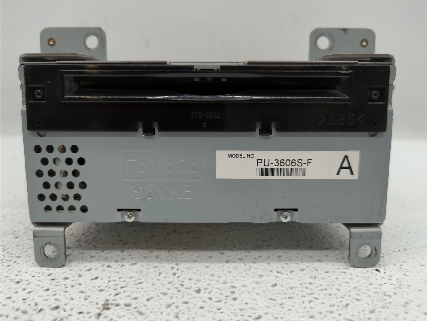 2018 Ford Mustang Radio AM FM Cd Player Receiver Replacement Fits OEM Used Auto Parts - Oemusedautoparts1.com