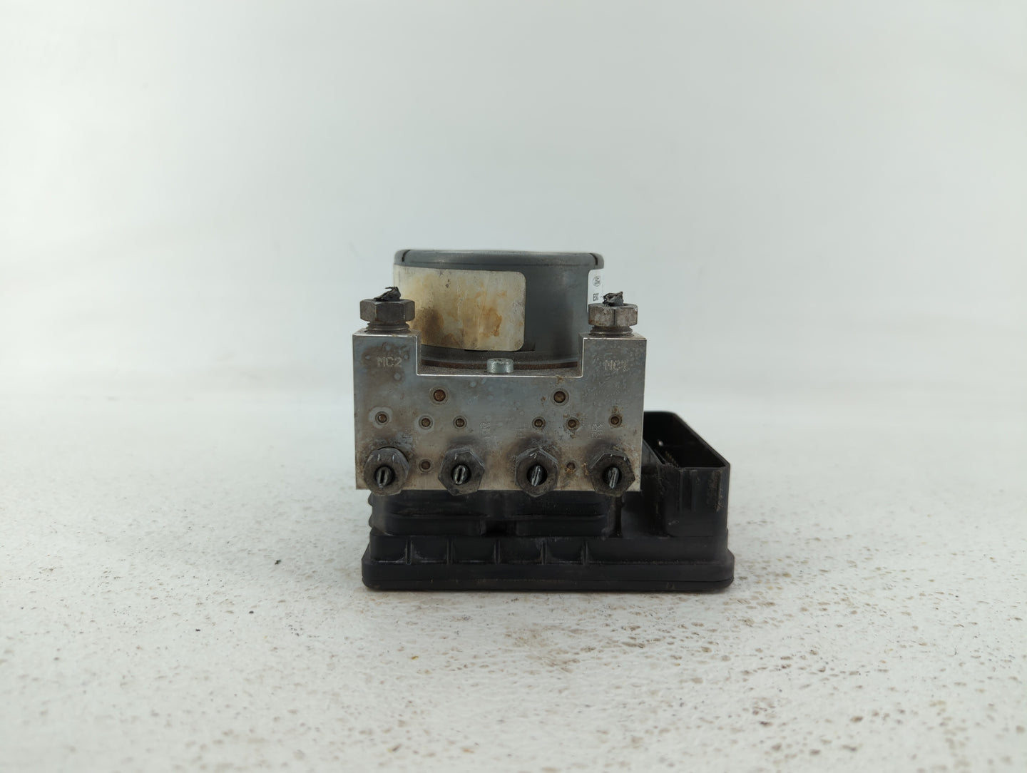 2018 Ford Mustang ABS Pump Control Module Replacement P/N:JR3C-2B373-AB Fits OEM Used Auto Parts - Oemusedautoparts1.com