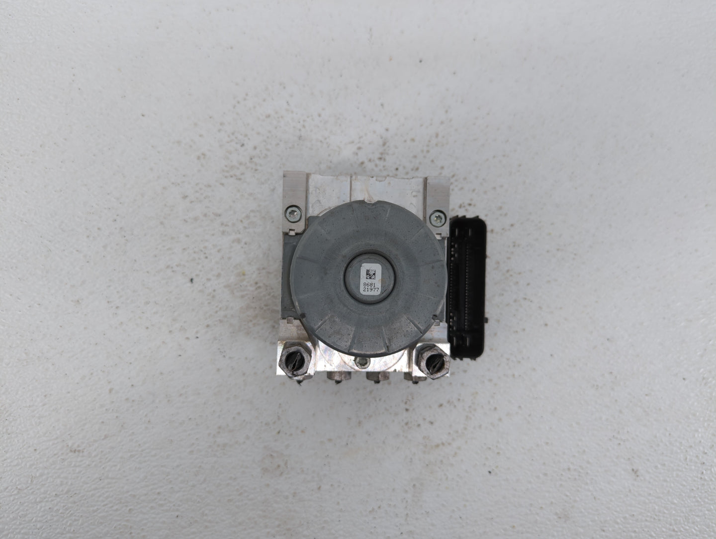 2018 Ford Mustang ABS Pump Control Module Replacement P/N:JR3C-2B373-AB Fits OEM Used Auto Parts - Oemusedautoparts1.com