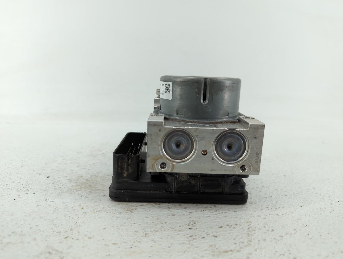 2018 Ford Mustang Anti-Lock Brake ABS Pump Module Actuator OEM P/N:JR3C-2B373-AB Fits OEM Used Auto Parts - Oemusedautoparts