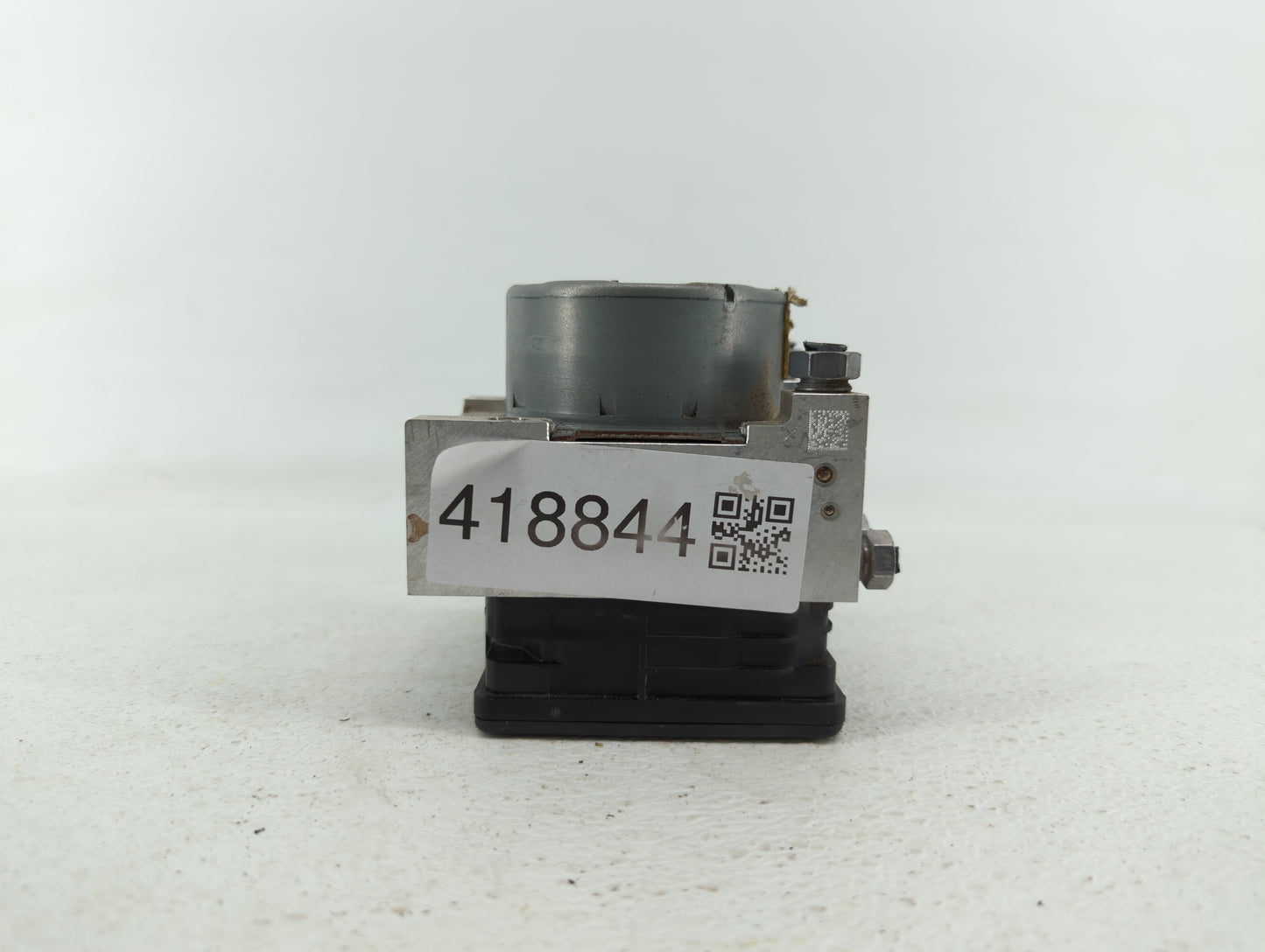 2018 Ford Mustang ABS Pump Control Module Replacement P/N:JR3C-2B373-AB Fits OEM Used Auto Parts - Oemusedautoparts1.com