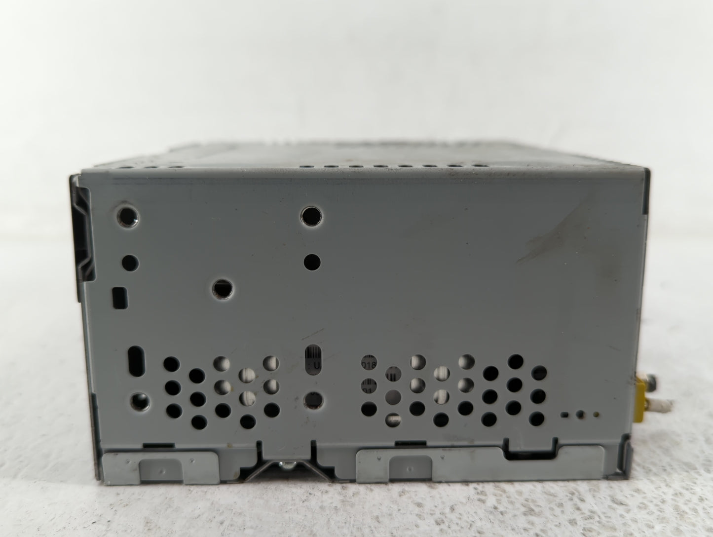 2018-2018 Ford Mustang Am Fm Cd Player Radio Receiver - Oemusedautoparts1.com