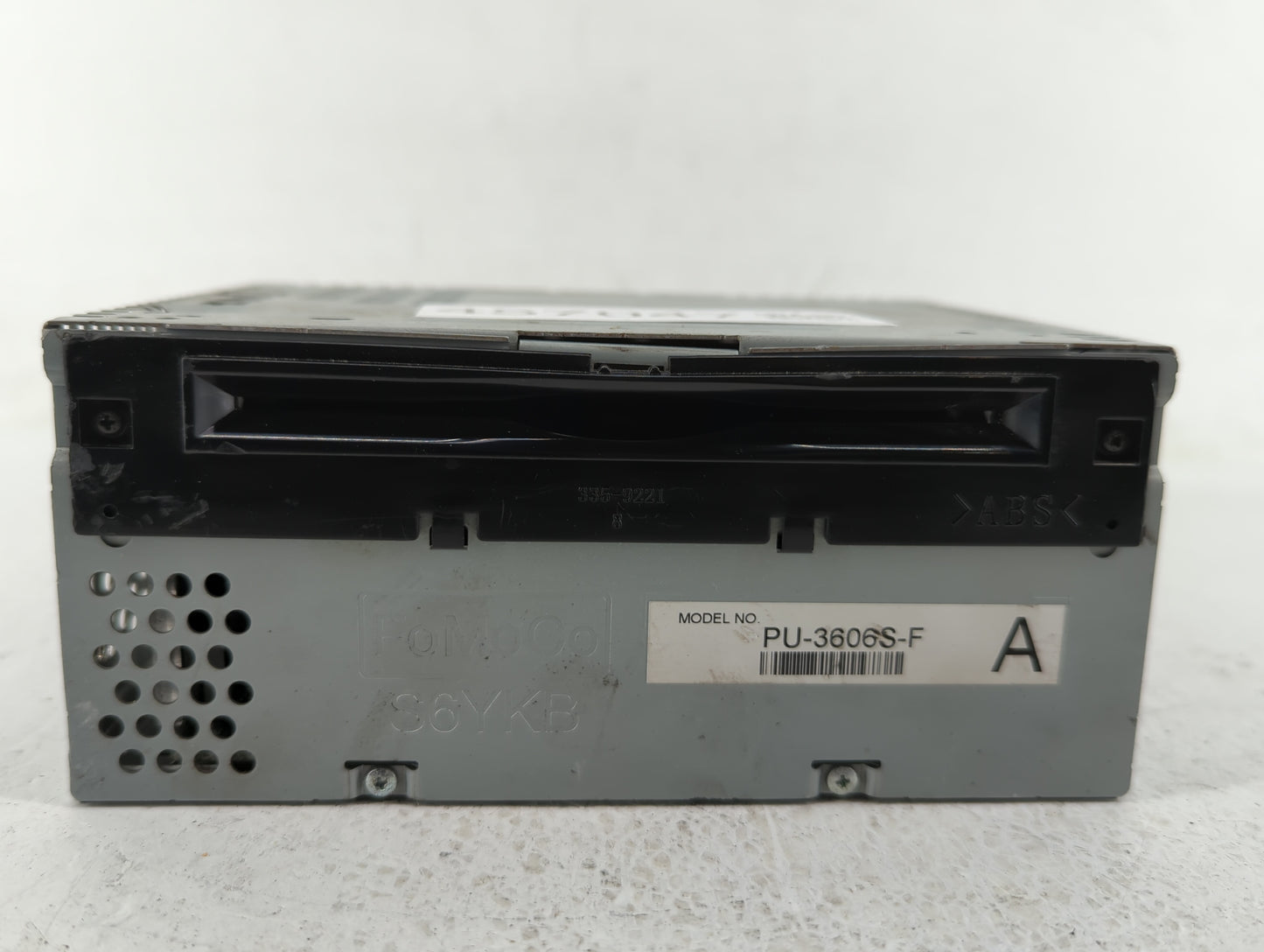 2018-2018 Ford Mustang Am Fm Cd Player Radio Receiver - Oemusedautoparts1.com