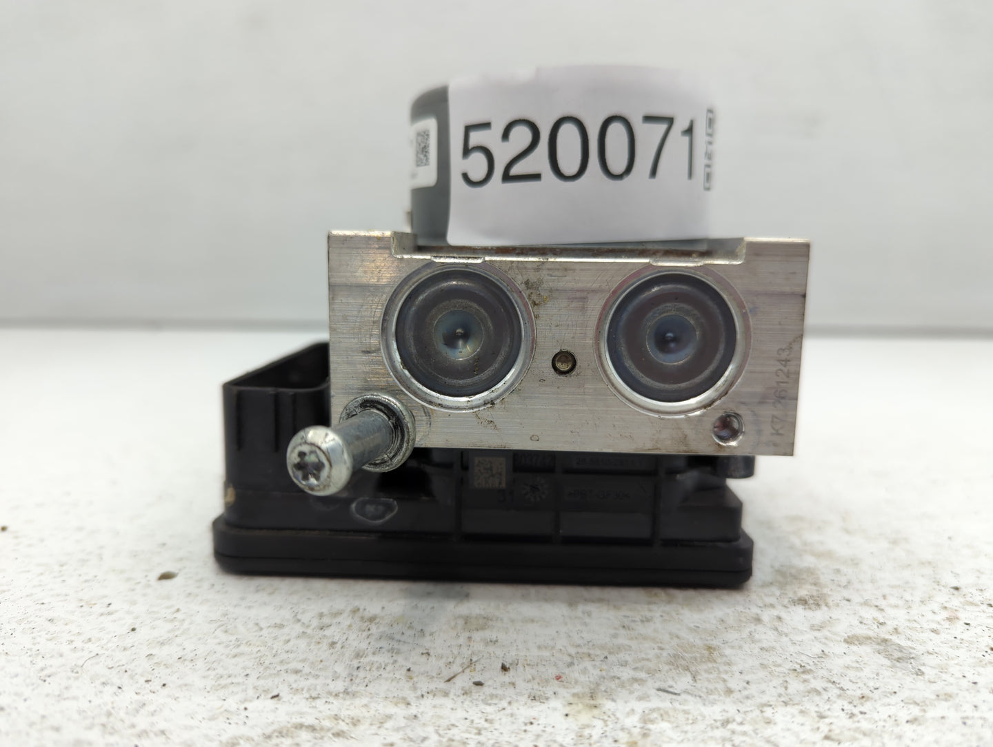 2018 Ford Mustang ABS Pump Control Module Replacement P/N:JR3C-2B373-AB Fits OEM Used Auto Parts - Oemusedautoparts1.com