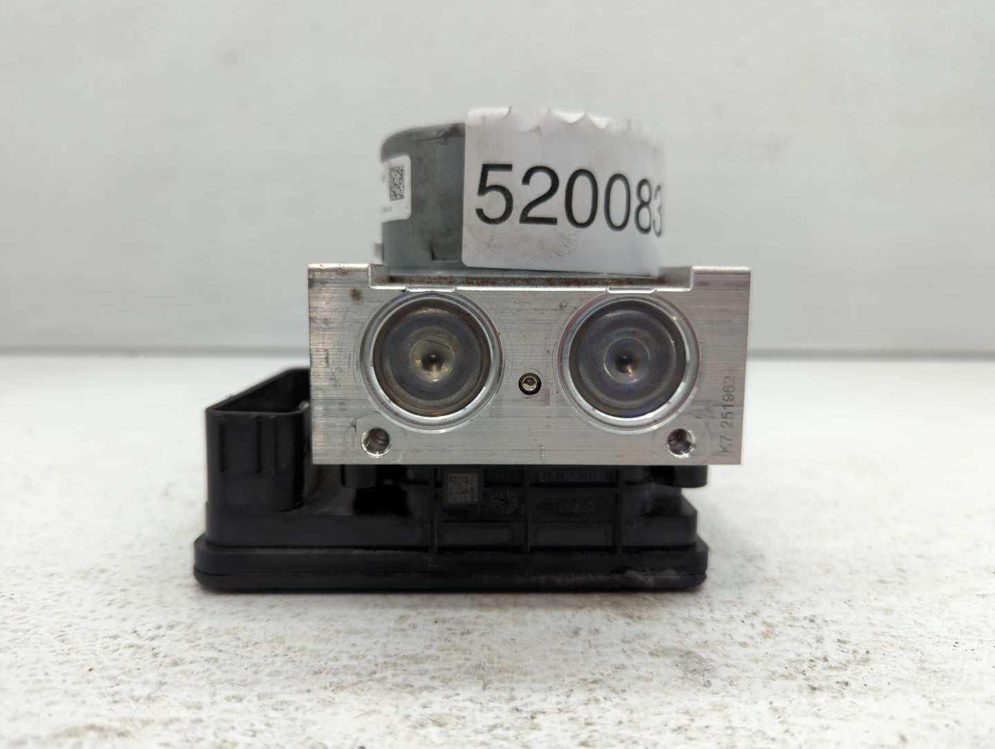 2018 Ford Mustang ABS Pump Control Module Replacement P/N:JR3C-2B373-AB Fits OEM Used Auto Parts - Oemusedautoparts1.com