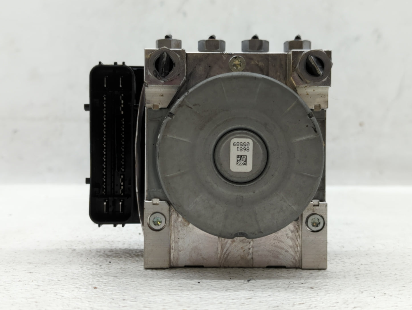 2018 Ford Mustang ABS Pump Control Module Replacement P/N:JR3C-2B373-AB Fits OEM Used Auto Parts - Oemusedautoparts1.com