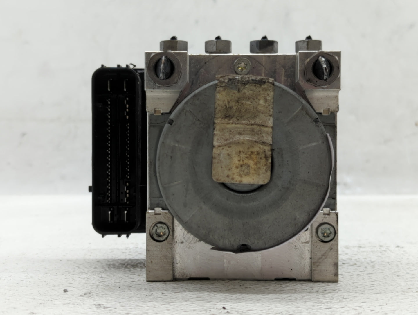 2018 Ford Mustang ABS Pump Control Module Replacement P/N:JR3C-2B373-AB Fits OEM Used Auto Parts - Oemusedautoparts1.com