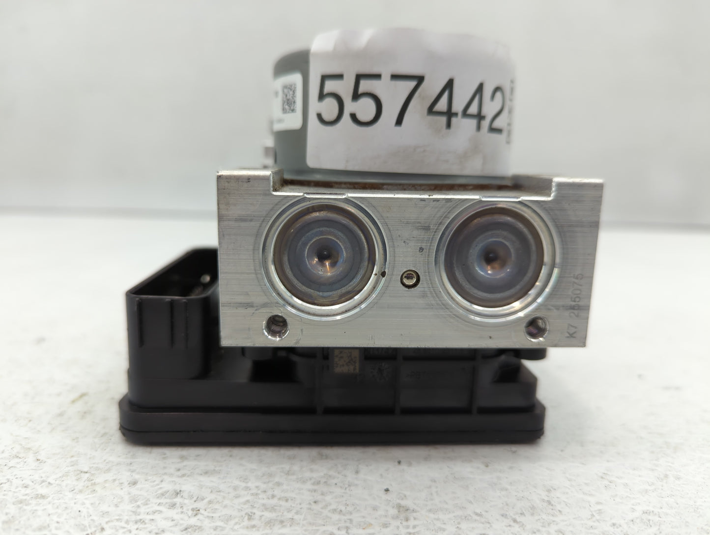 2018 Ford Mustang ABS Pump Control Module Replacement P/N:JR3C-2B373-AB Fits OEM Used Auto Parts - Oemusedautoparts1.com