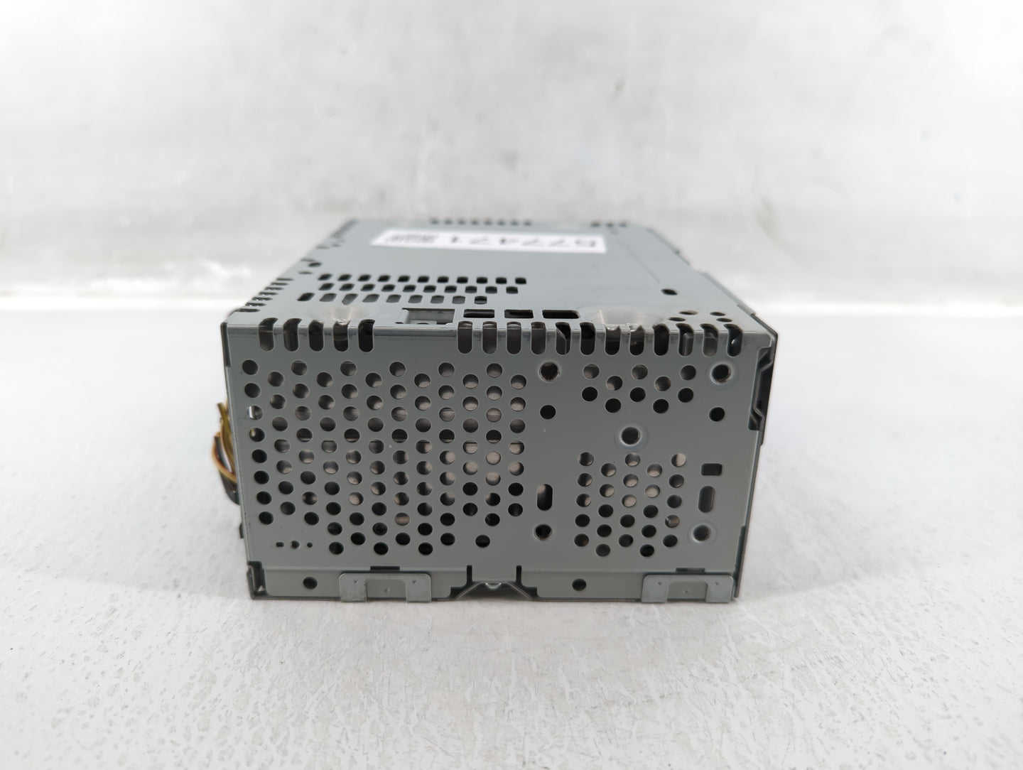 2017-2018 Ford Mustang Am Fm Cd Player Radio Receiver - Oemusedautoparts1.com