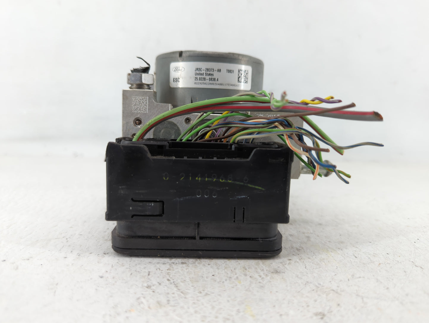 2018 Ford Mustang ABS Pump Control Module Replacement P/N:JR3C-2B373-AB Fits OEM Used Auto Parts - Oemusedautoparts1.com